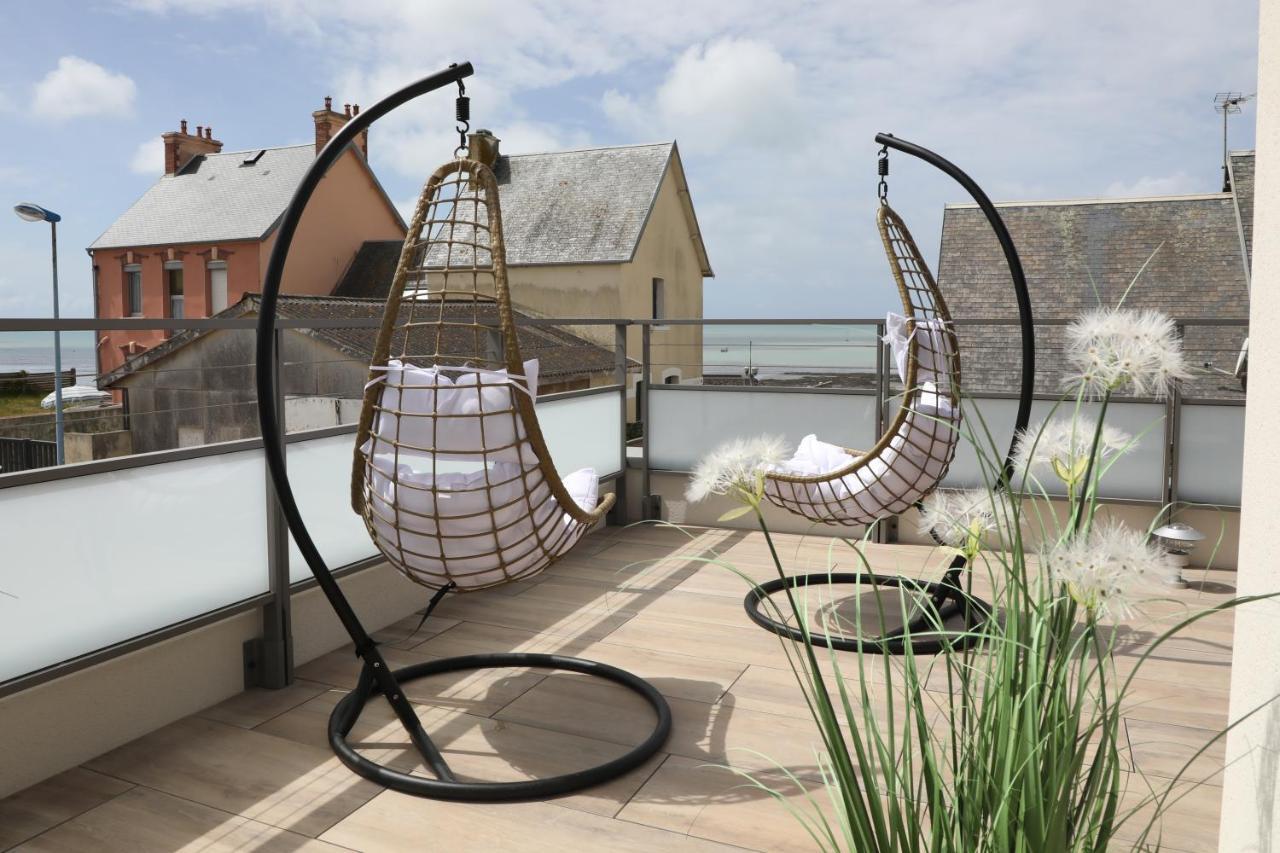 Les Maisons De Louise Pirou Exterior photo